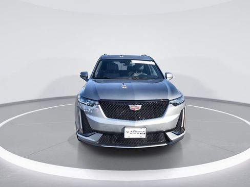 Used 2024 Cadillac XT6 Sport AWD/4WD image 3