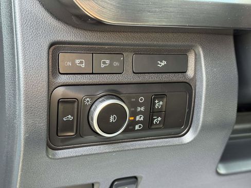 Used 2024 Ford F350 Lariat w/ Sport Appearance Package image 20