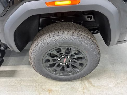 New 2026 GMC Canyon Elevation w/ Convenience Package AWD/4WD image 24