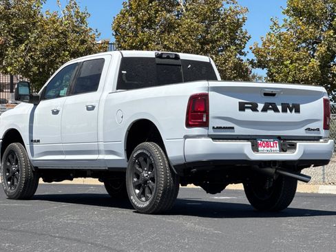 New 2026 RAM 2500 Laramie w/ Night Edition AWD/4WD image 5