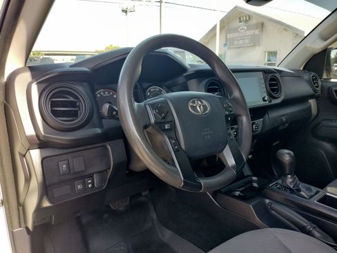 Used 2020 Toyota Tacoma SR RWD image 14