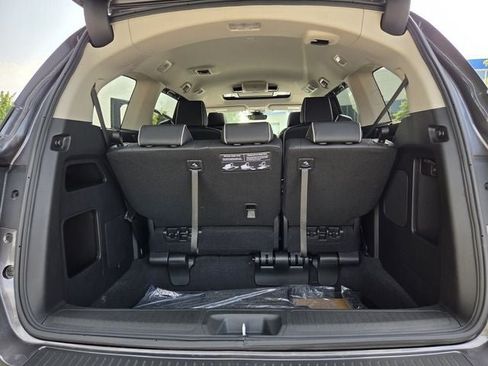 Certified 2026 Honda Odyssey Touring image 40