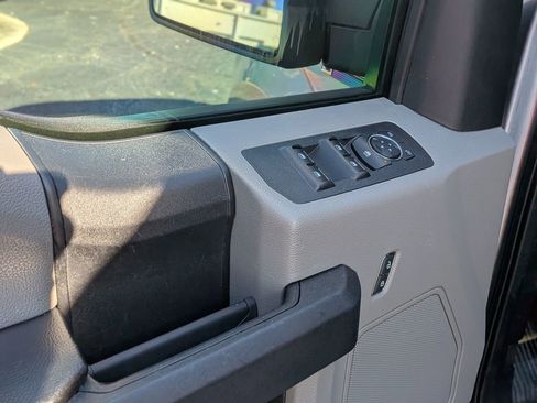 Used 2020 Ford F150 XL w/ Equipment Group 101A Mid image 15