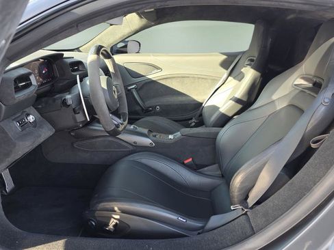 Used 2022 Maserati MC20 Coupe image 19