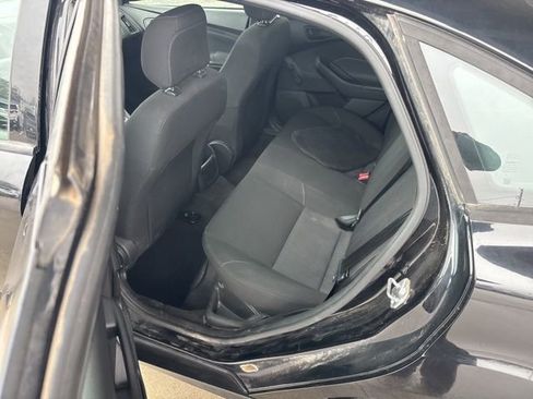 Used 2018 Ford Focus S image 10