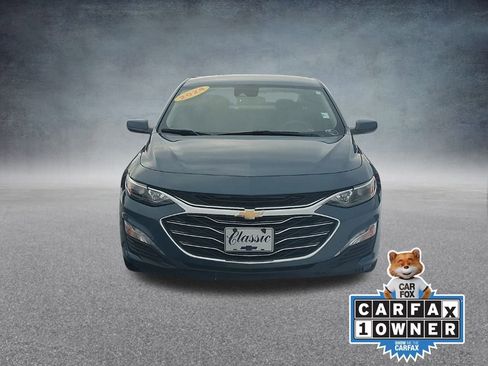 Used 2024 Chevrolet Malibu LT FWD image 2