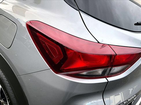 Used 2024 Chevrolet TrailBlazer LT w/ Driver Confidence Package image 26