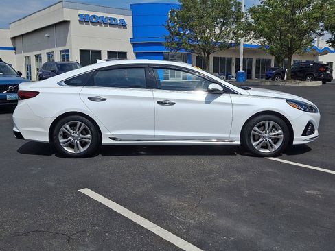 Used 2018 Hyundai Sonata Sport w/ Cargo Package FWD image 7
