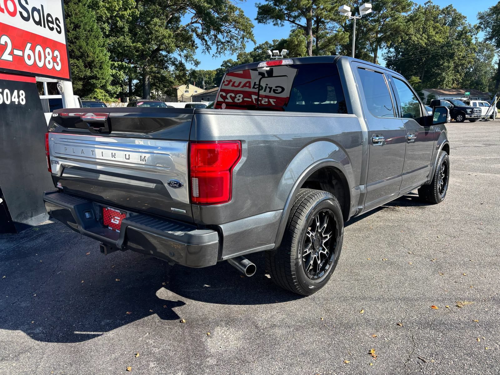 Used 2019 Ford F150 Platinum RWD image 3