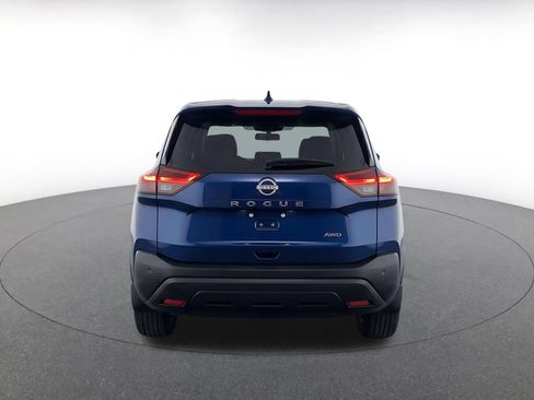 Used 2025 Nissan Rogue SV AWD/4WD image 8