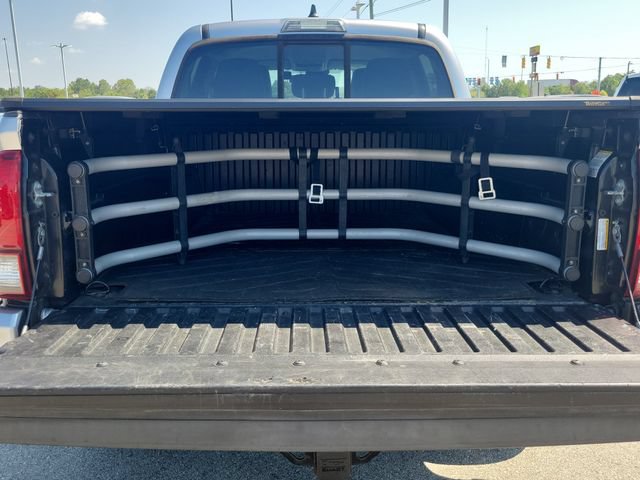 Used 2021 Toyota Tacoma SR AWD/4WD image 8
