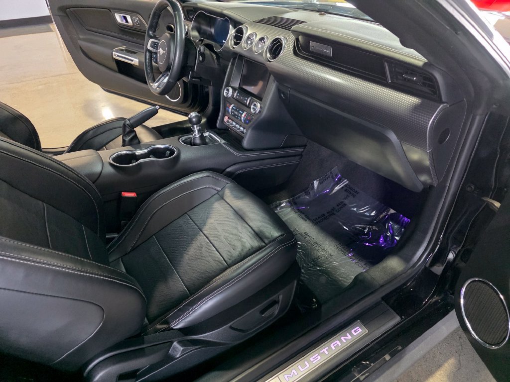 Used 2021 Ford Mustang GT Premium w/ GT Performance Package RWD image 17