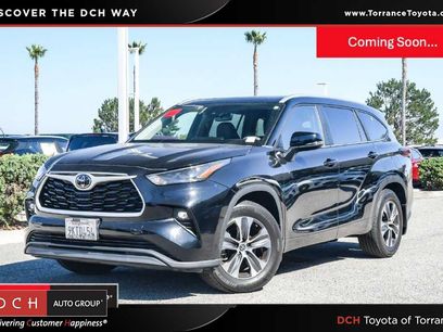 Used 2024 Toyota Highlander XLE