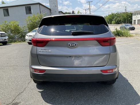 Used 2018 Kia Sportage LX AWD/4WD image 7