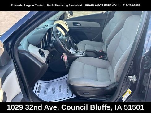Used 2014 Chevrolet Cruze LT FWD image 14