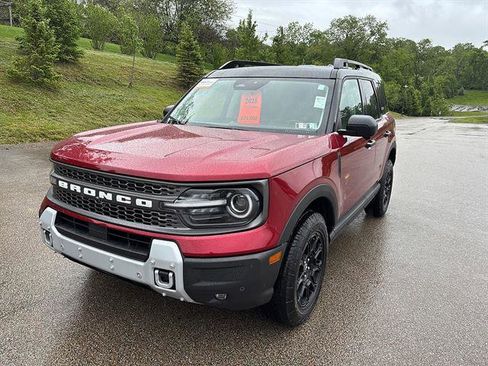 Used 2025 Ford Bronco Sport Badlands w/ Badlands Tech Package AWD/4WD image 8