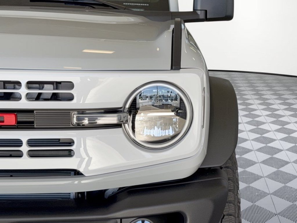 New 2026 Ford Bronco Heritage Edition AWD/4WD image 12