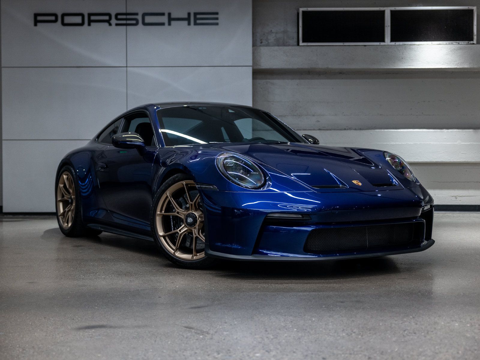 Certified 2023 Porsche 911 GT3 RWD image 10