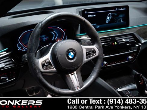 Used 2023 BMW 540i xDrive w/ M Sport Package image 29