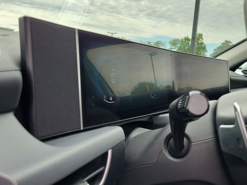 Used 2025 Hyundai Sonata SEL FWD image 20