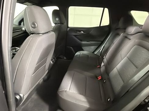 Used 2026 Chevrolet Equinox LT FWD image 27