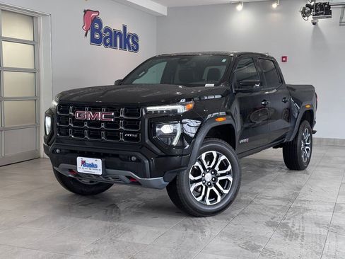 Certified 2024 GMC Canyon AT4 AWD/4WD image 2