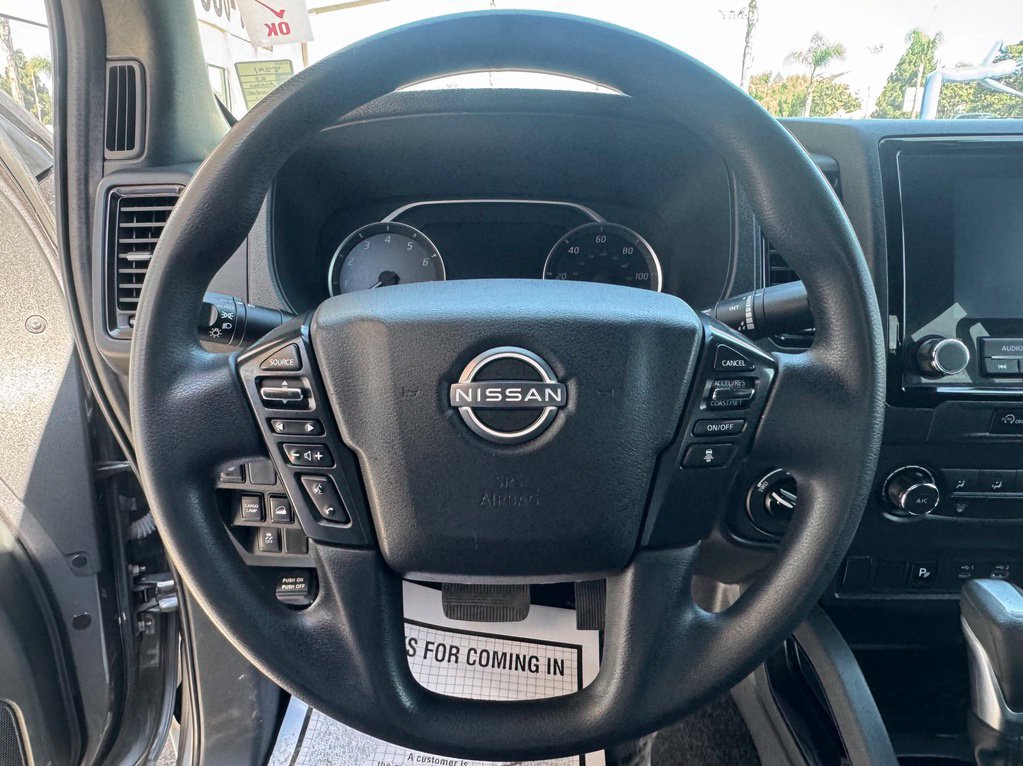 Used 2023 Nissan Frontier SV w/ Midnight Edition Package AWD/4WD image 9