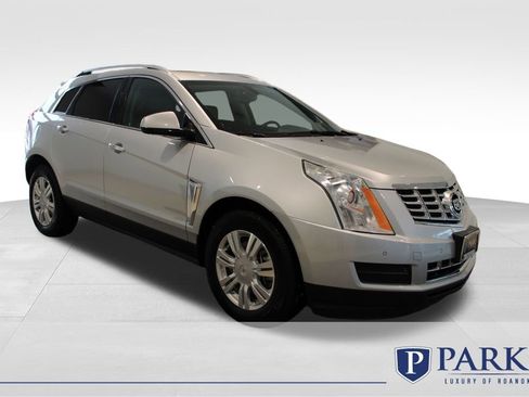 Used 2015 Cadillac SRX Luxury image 1
