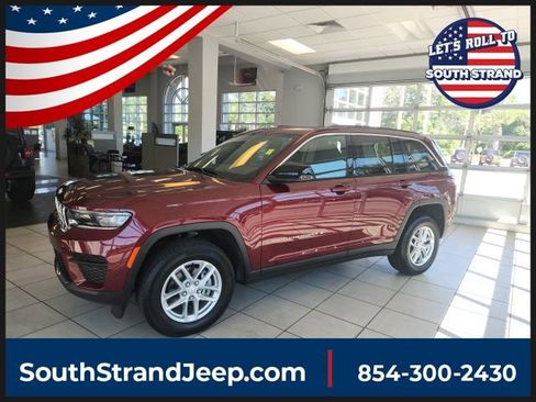Certified 2024 Jeep Grand Cherokee Laredo X RWD image 1