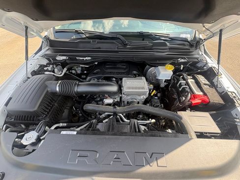 Used 2023 RAM 1500 Laramie AWD/4WD image 30
