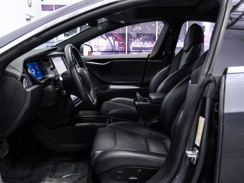 Used 2018 Tesla Model S 75D image 4