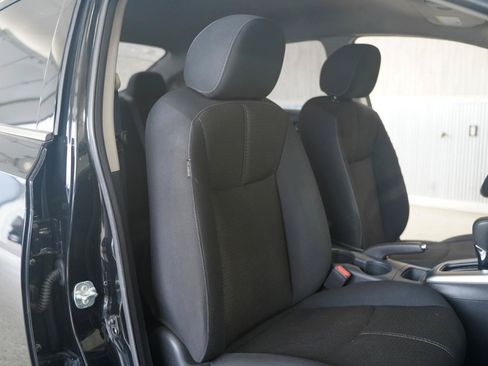 Used 2017 Nissan Sentra S FWD image 29