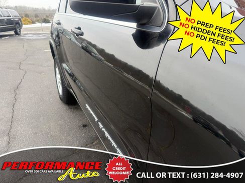 Used 2017 Jeep Grand Cherokee Laredo w/ Quick Order Package 23E image 13