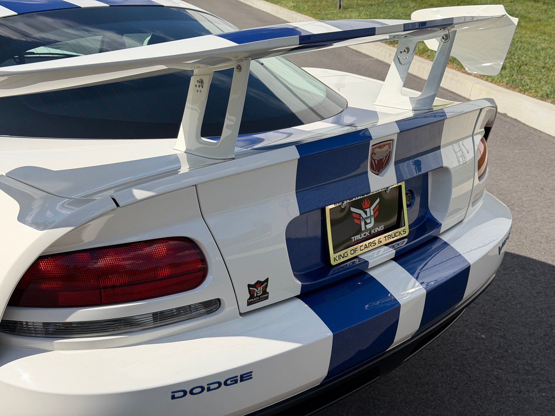Used 2006 Dodge Viper SRT-10 w/ VOI9 Edition RWD image 14