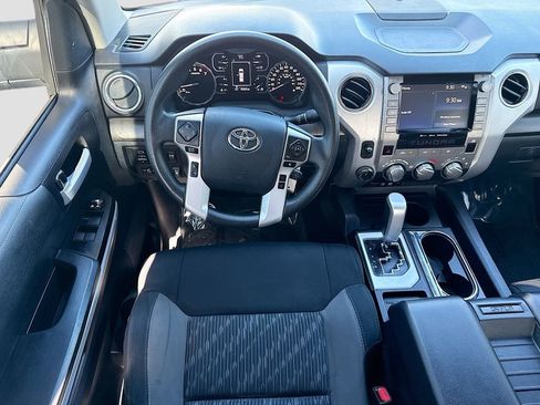 Used 2020 Toyota Tundra SR5 w/ SR5 Upgrade Package image 16