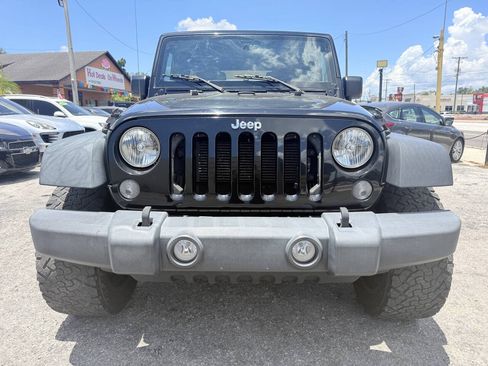 Used 2015 Jeep Wrangler Unlimited Sport w/ Quick Order Package 24S AWD/4WD image 3