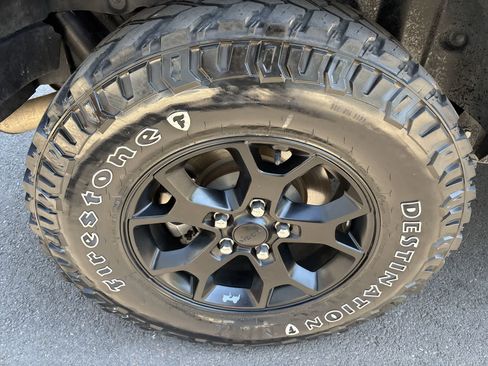 Used 2022 Jeep Wrangler Unlimited Sport AWD/4WD image 4
