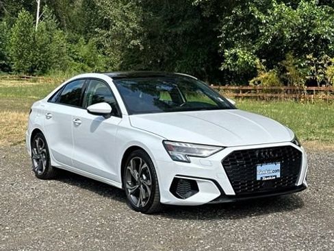 Used 2023 Audi A3 2.0T Premium Plus w/ Premium Plus Package AWD/4WD image 2