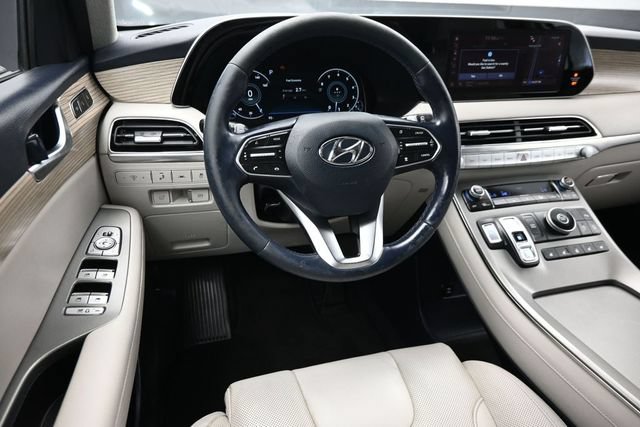 Used 2021 Hyundai Palisade Limited FWD image 16