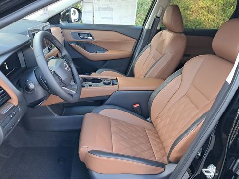 New 2026 Nissan Rogue Platinum w/ Platinum Premium Package image 10