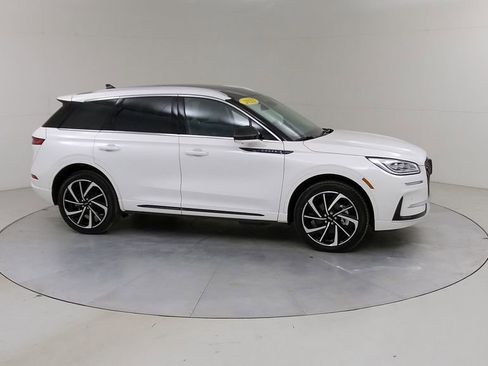 Used 2023 Lincoln Corsair Grand Touring w/ Equipment Group 301A AWD/4WD image 12