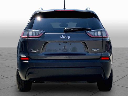 Used 2020 Jeep Cherokee Latitude Plus w/ Comfort/Convenience Group AWD/4WD image 4
