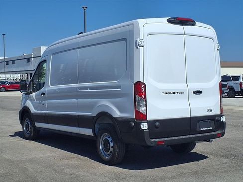 New 2026 Ford Transit 250 148 Medium Roof w/ Load Area Protection Package image 6
