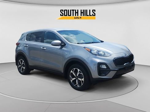 Used 2020 Kia Sportage LX AWD/4WD image 7