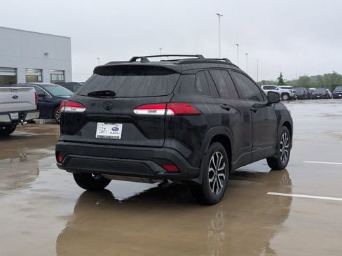 Used 2023 Toyota Corolla Cross AWD Hybrid image 5