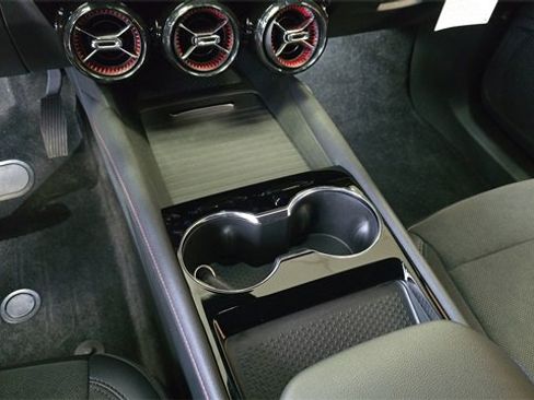 Used 2025 Chevrolet Blazer EV RS image 19