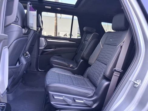 Used 2026 Cadillac Escalade Platinum Sport w/ LPO, Floor Liner Package RWD image 24