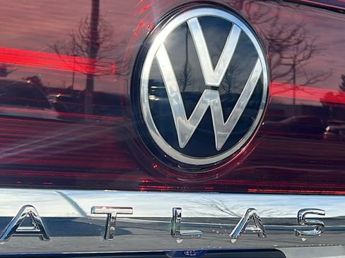 New 2026 Volkswagen Atlas SEL Premium R-Line image 28