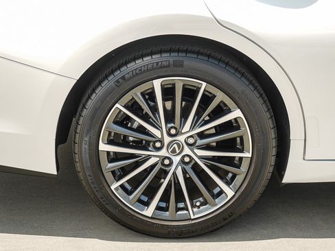 Used 2025 Lexus ES 350 w/ Premium Package FWD image 13
