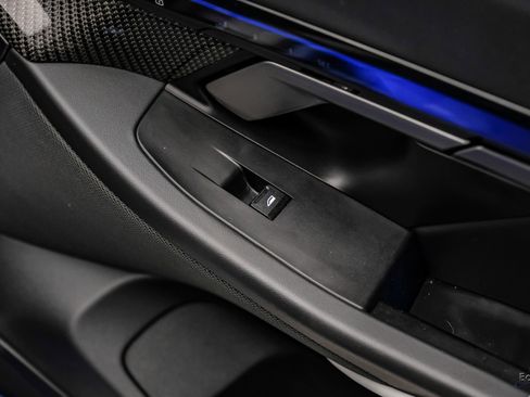 Used 2025 BMW M5 w/ Carbon Package AWD/4WD image 92